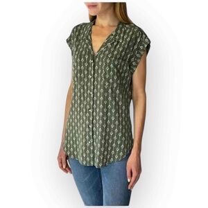 Jachs Girlfriend Women’s Button Front Blouse, Green Geo Print, Size Small 575S